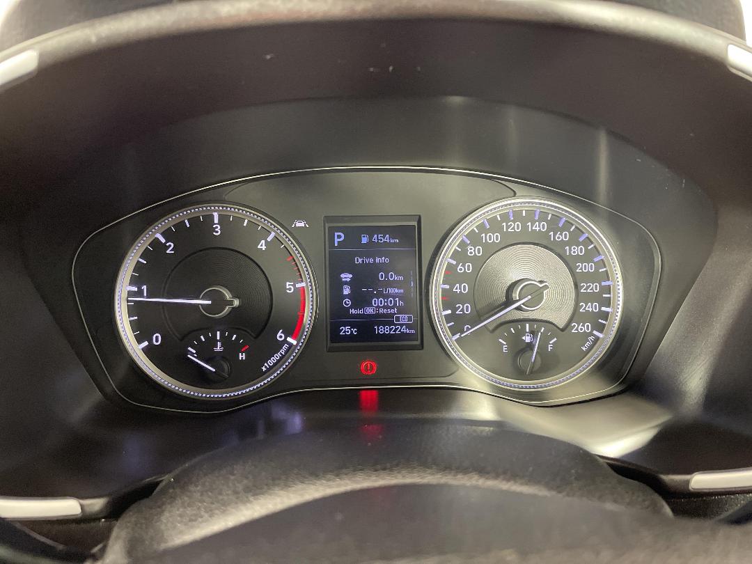 Photo '21' of Hyundai Santa FE Photo '21' of Hyundai Santa FE