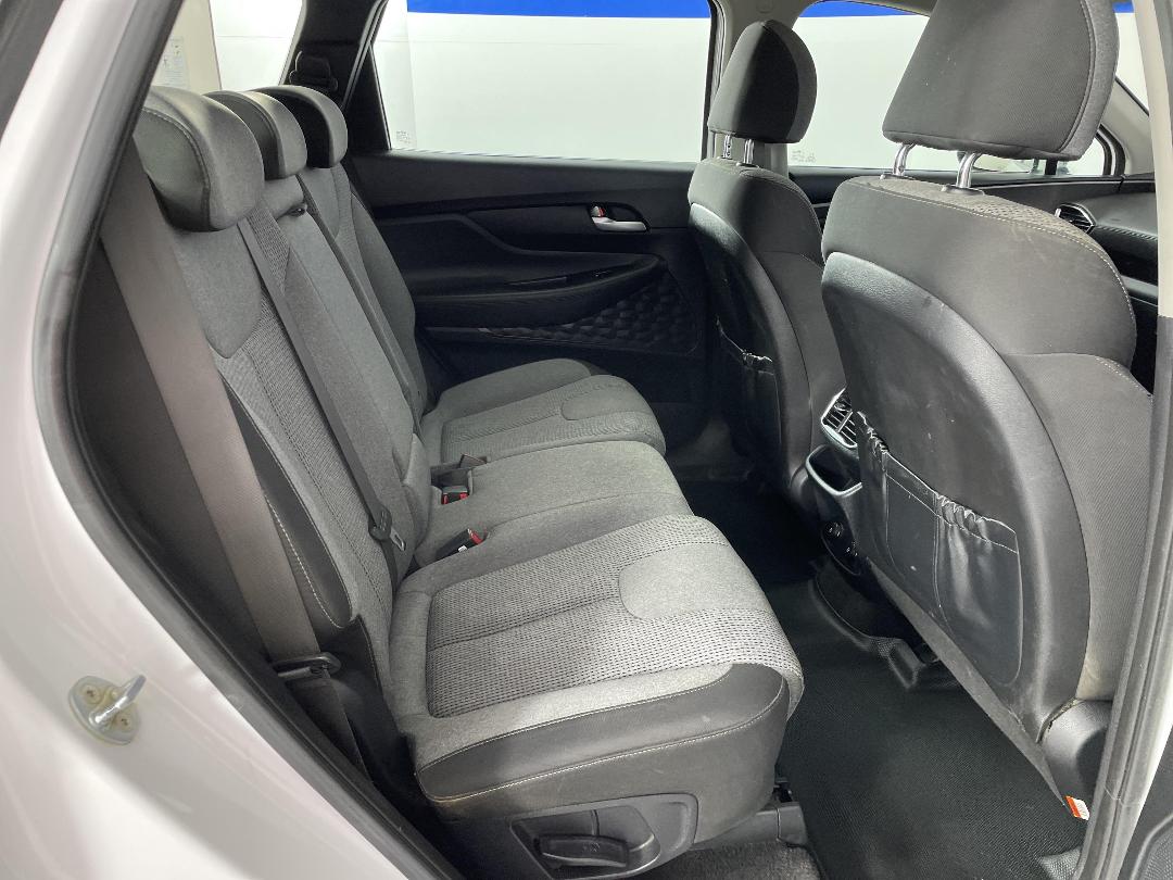 Photo '20' of Hyundai Santa FE Photo '20' of Hyundai Santa FE