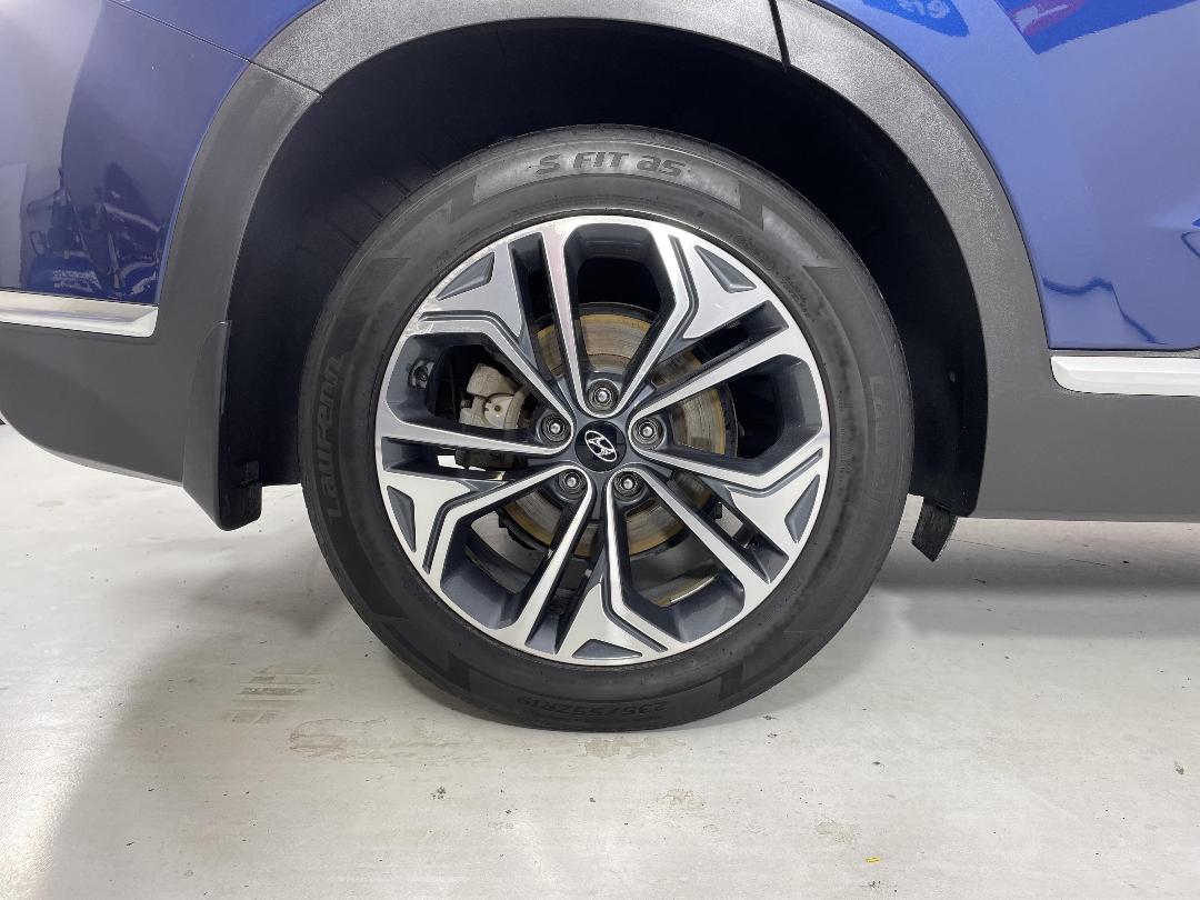 Photo '12' of Hyundai Santa FE