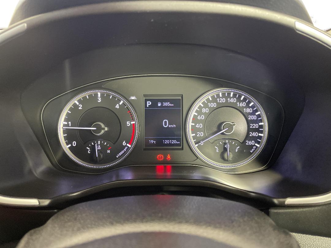 Photo '21' of Hyundai Santa FE