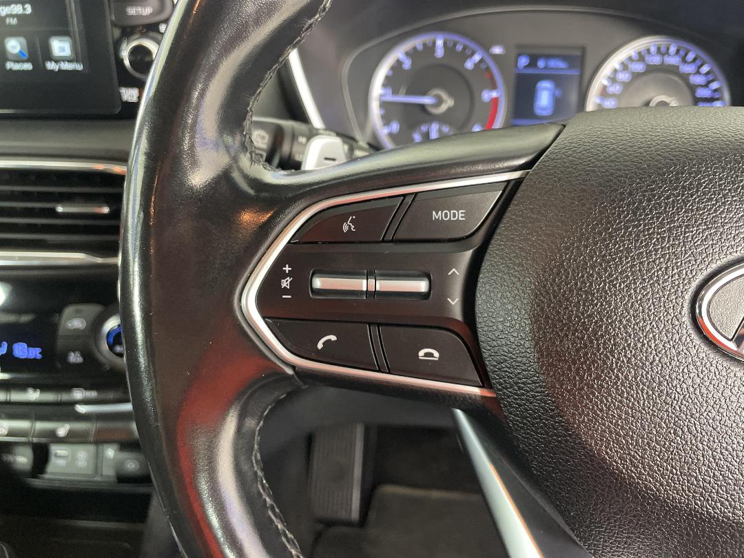 Photo '23' of Hyundai Santa FE