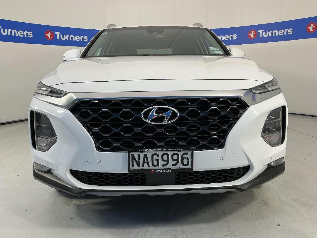 Photo '2' of Hyundai Santa FE Photo '2' of Hyundai Santa FE