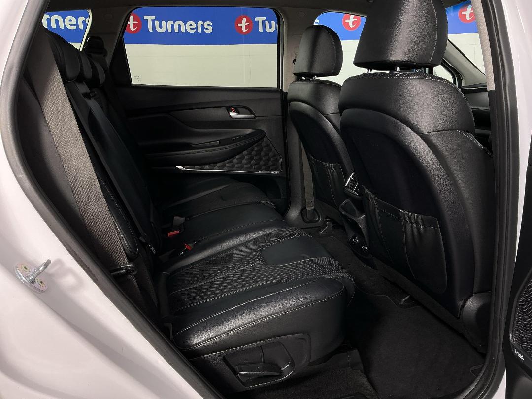 Photo '20' of Hyundai Santa FE Photo '20' of Hyundai Santa FE