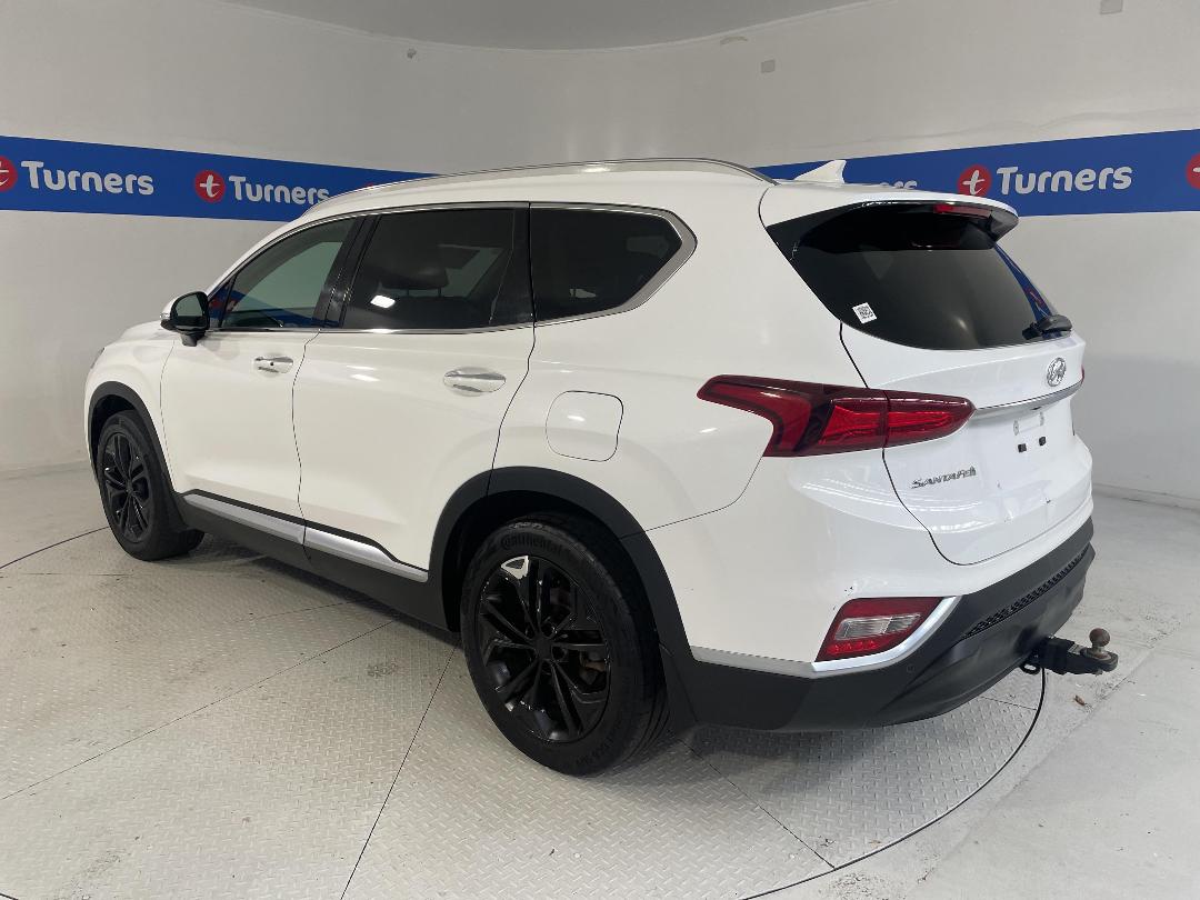 Photo '10' of Hyundai Santa FE TM Elite