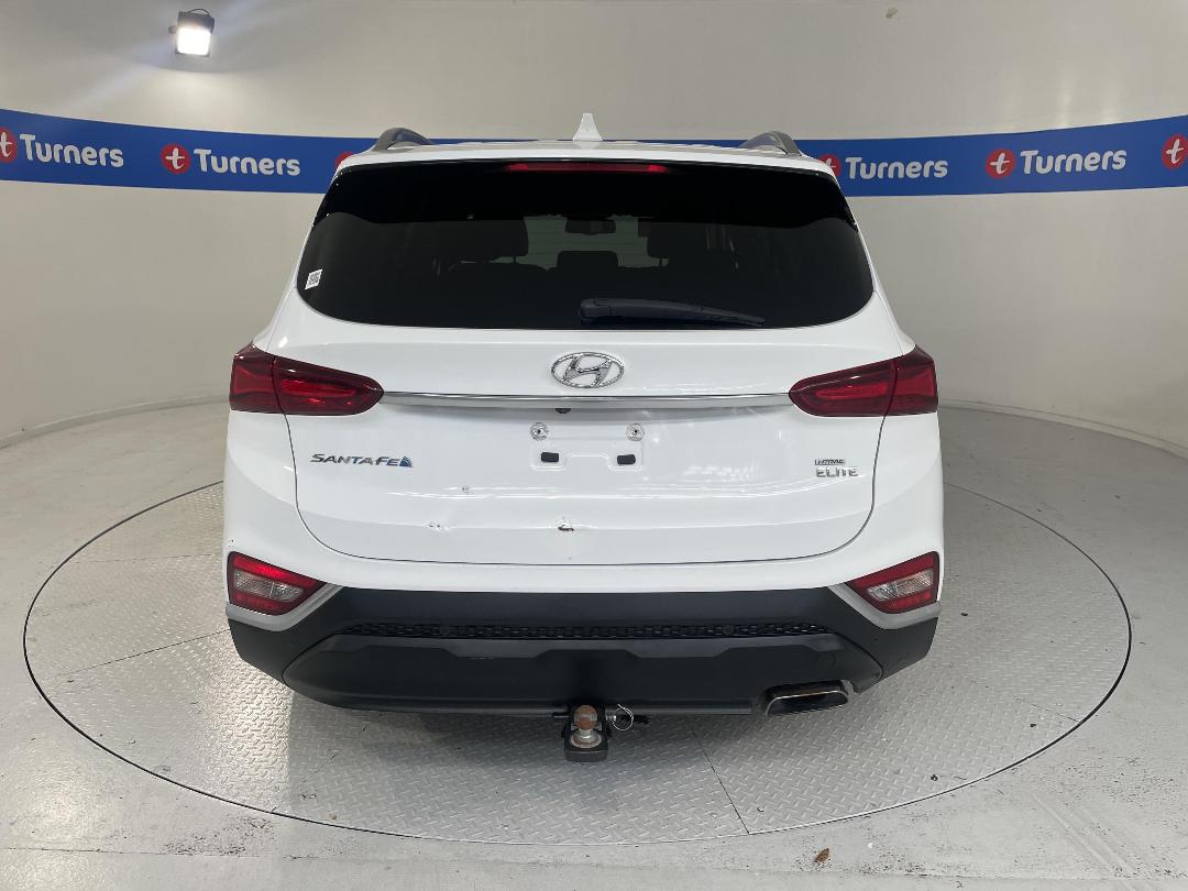 Photo '9' of Hyundai Santa FE TM Elite