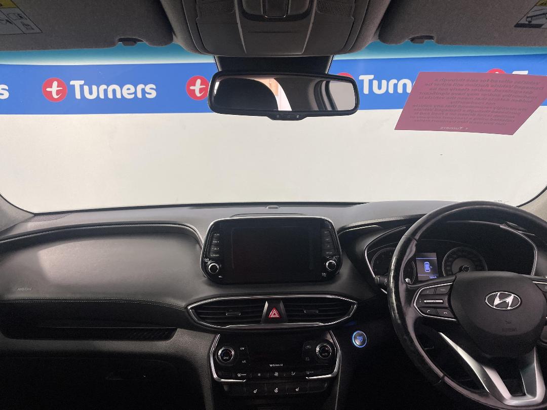 Photo '19' of Hyundai Santa FE TM Elite