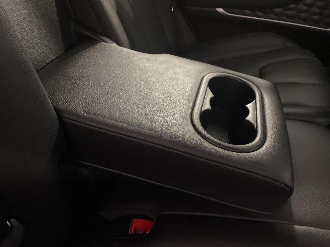 Photo '21' of Hyundai Santa FE TM Elite