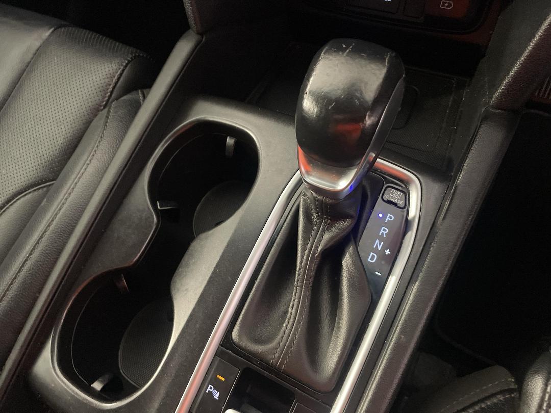 Photo '30' of Hyundai Santa FE TM Elite