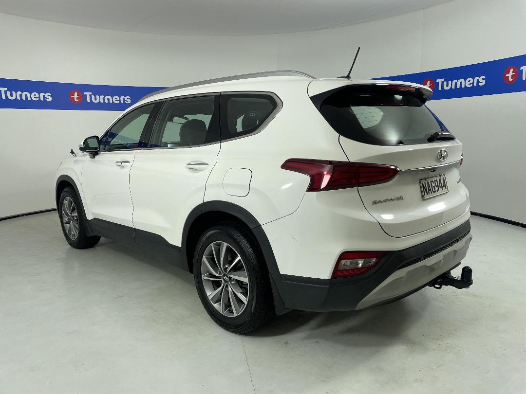 Photo '5' of Hyundai Santa FE Photo '5' of Hyundai Santa FE