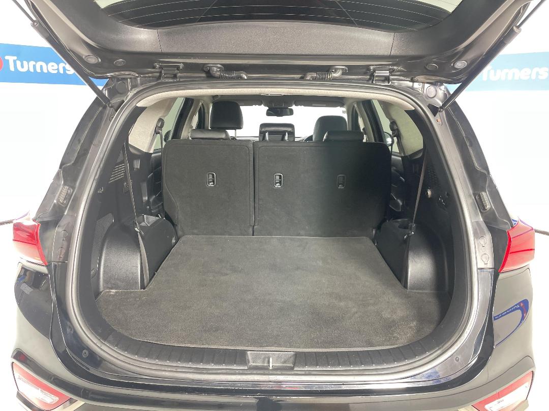 Photo '14' of Hyundai Santa FE