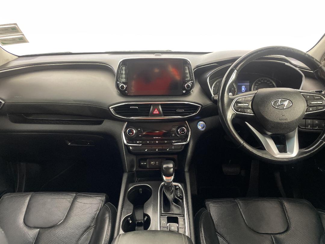 Photo '17' of Hyundai Santa FE