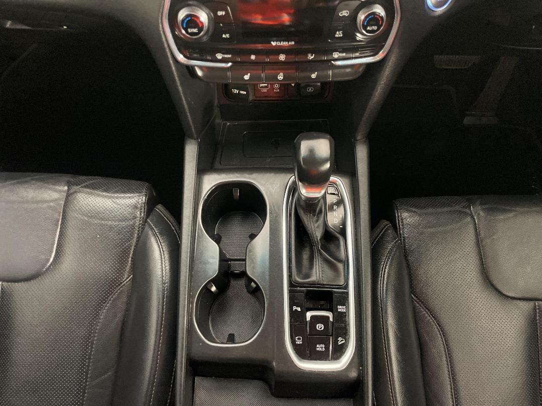 Photo '18' of Hyundai Santa FE