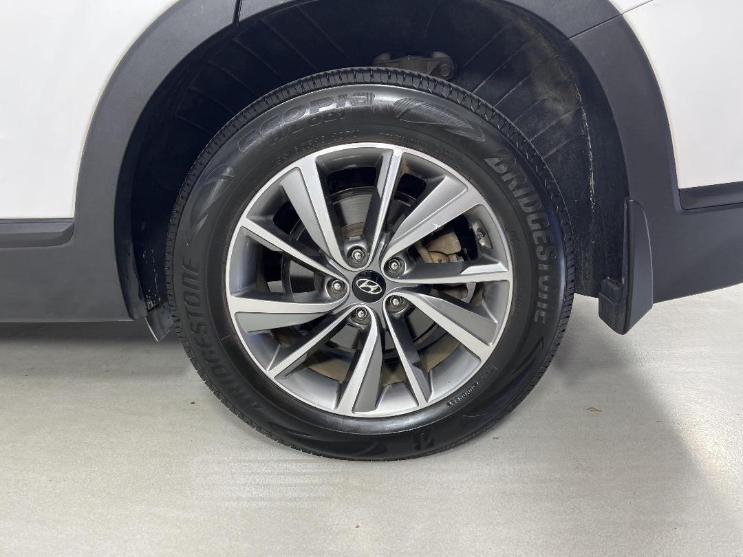 Photo '11' of Hyundai Santa FE