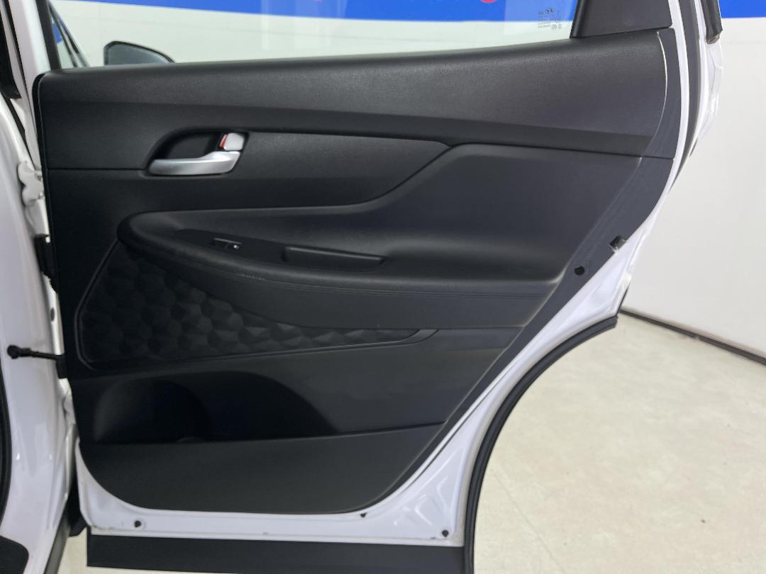 Photo '19' of Hyundai Santa FE