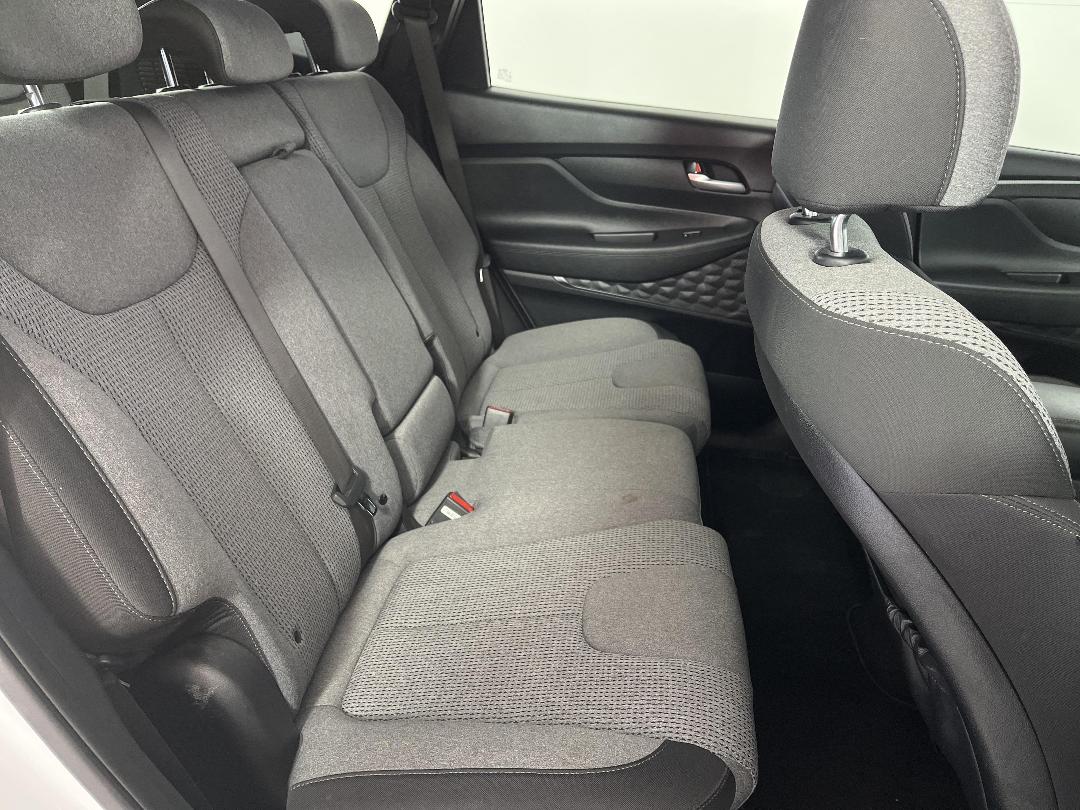 Photo '20' of Hyundai Santa FE