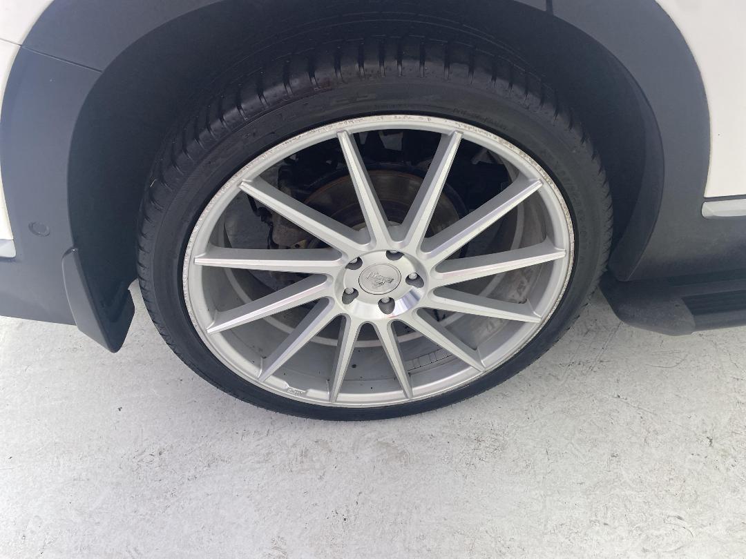 Photo '12' of Hyundai Santa FE