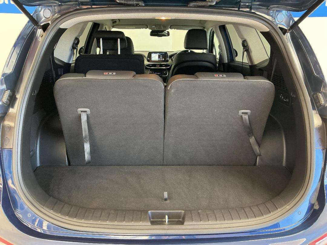 Photo '14' of Hyundai Santa FE