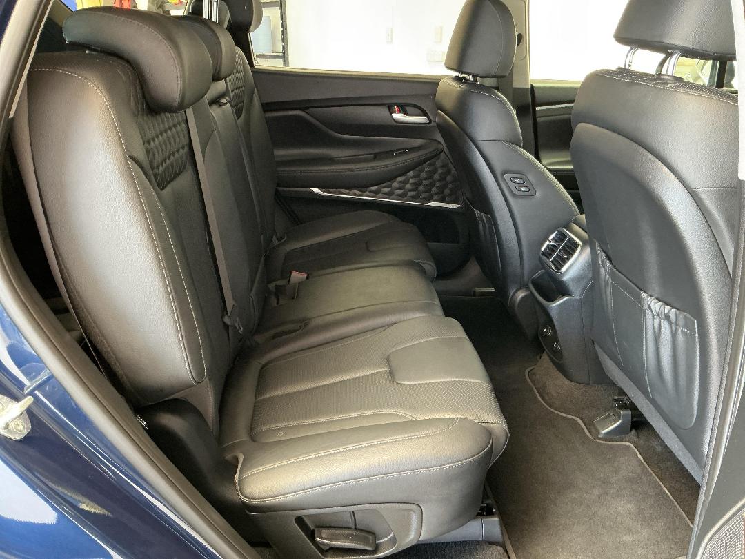 Photo '20' of Hyundai Santa FE