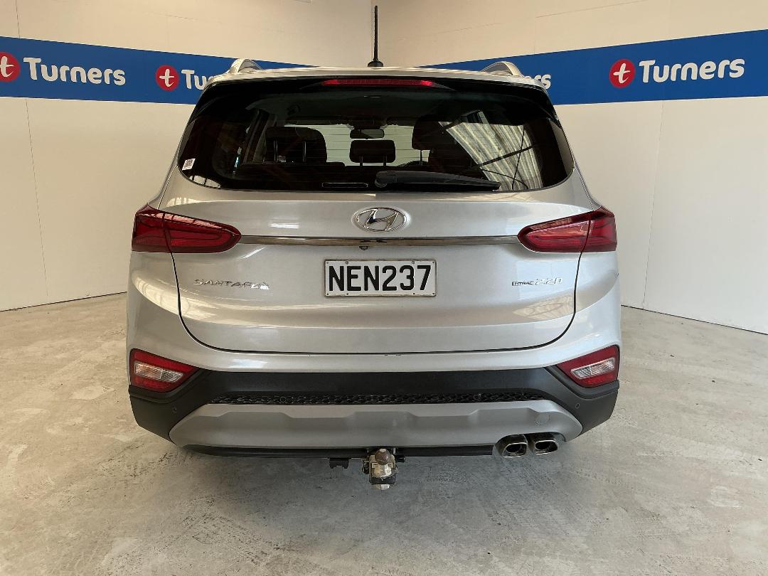 Photo '6' of Hyundai Santa FE