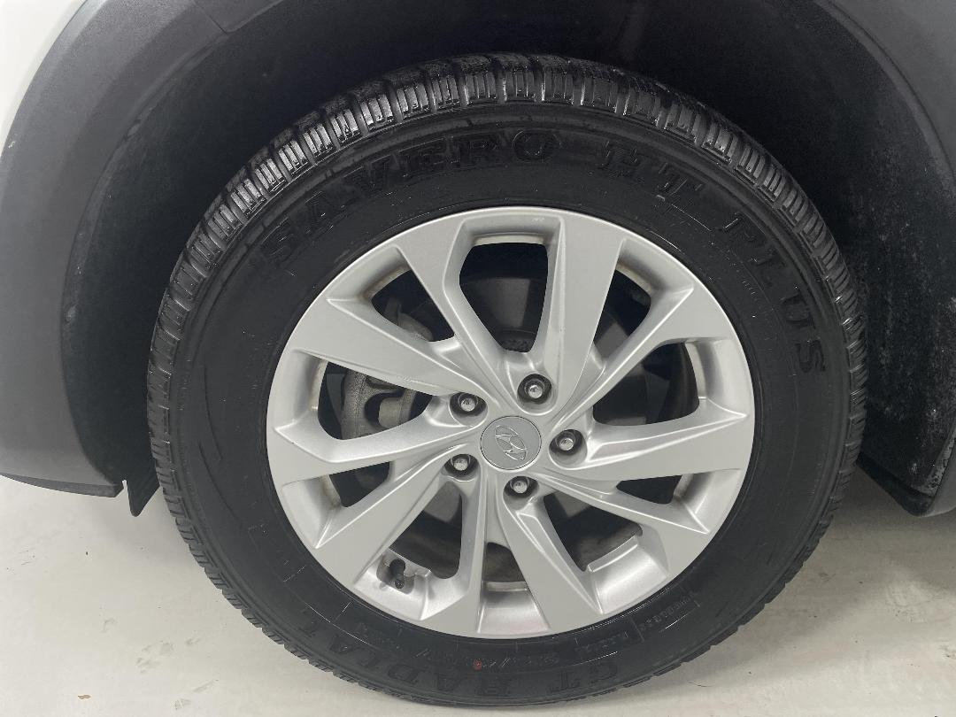 Photo '10' of Hyundai Tucson Photo '10' of Hyundai Tucson