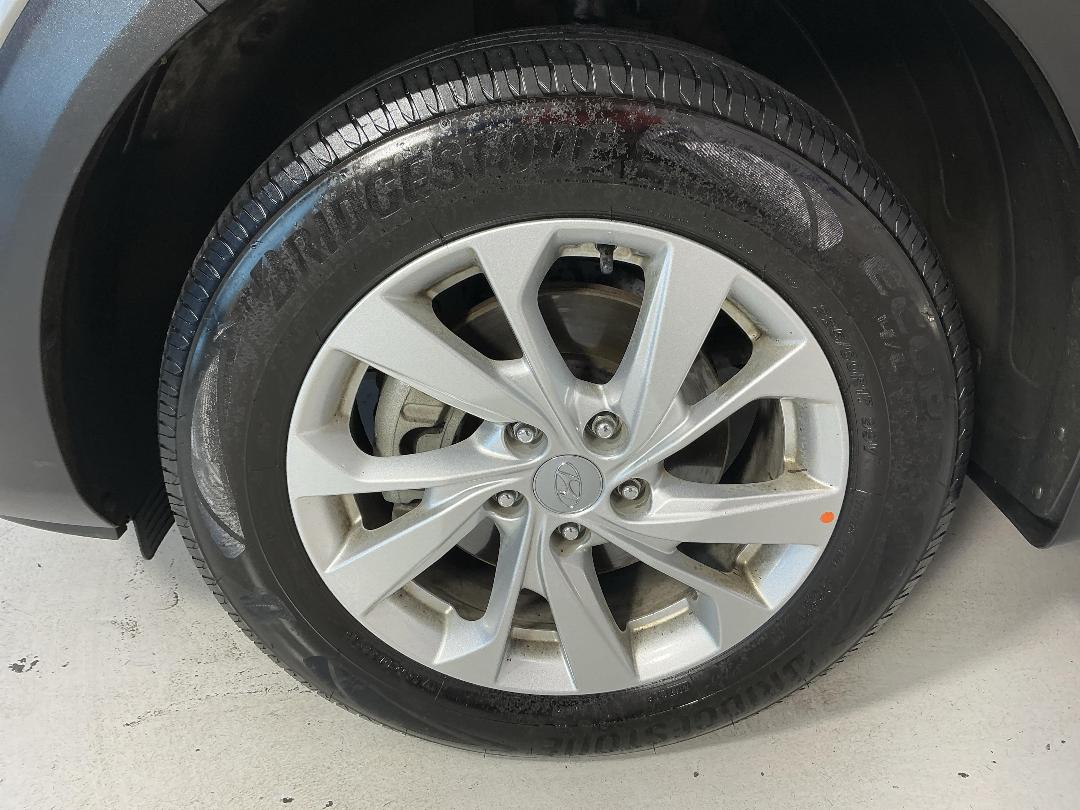 Photo '10' of Hyundai Tucson