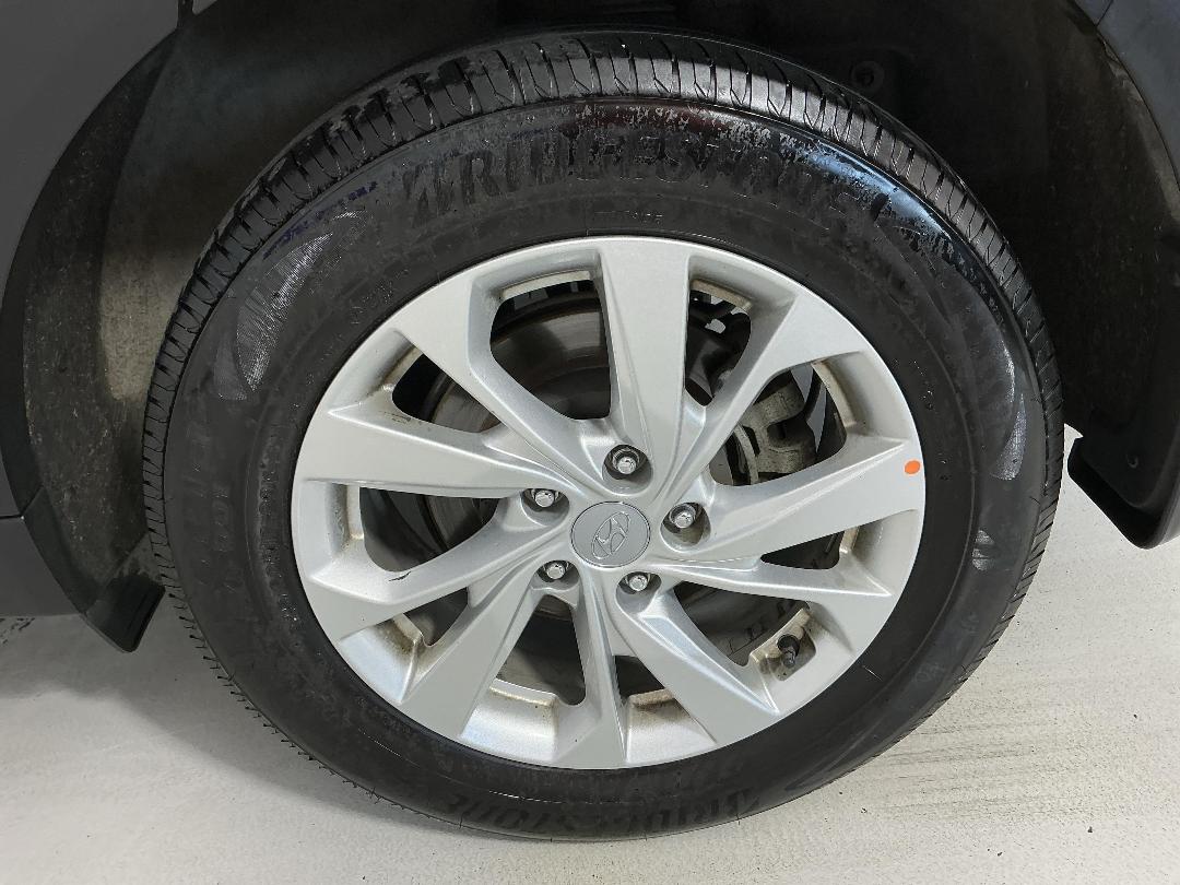 Photo '11' of Hyundai Tucson