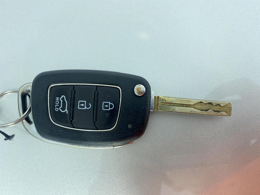 Photo '22' of Hyundai Tucson