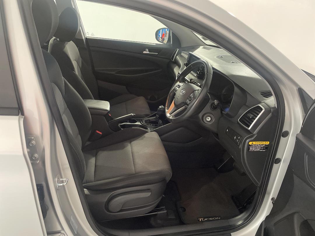 Photo '16' of Hyundai Tucson