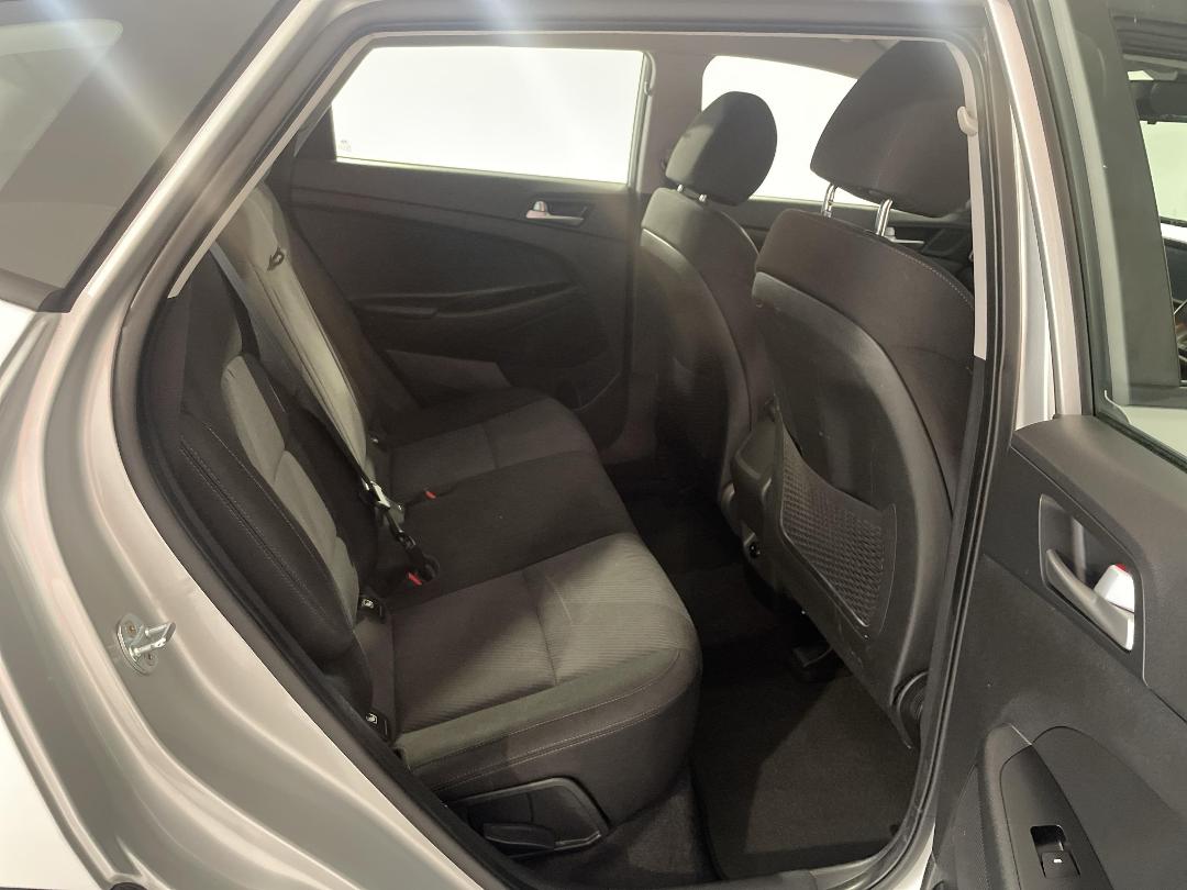 Photo '20' of Hyundai Tucson