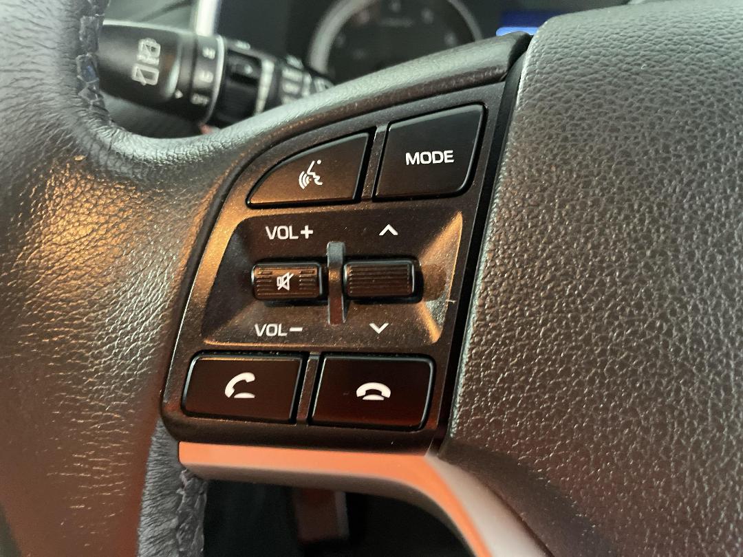 Photo '27' of Hyundai Tucson