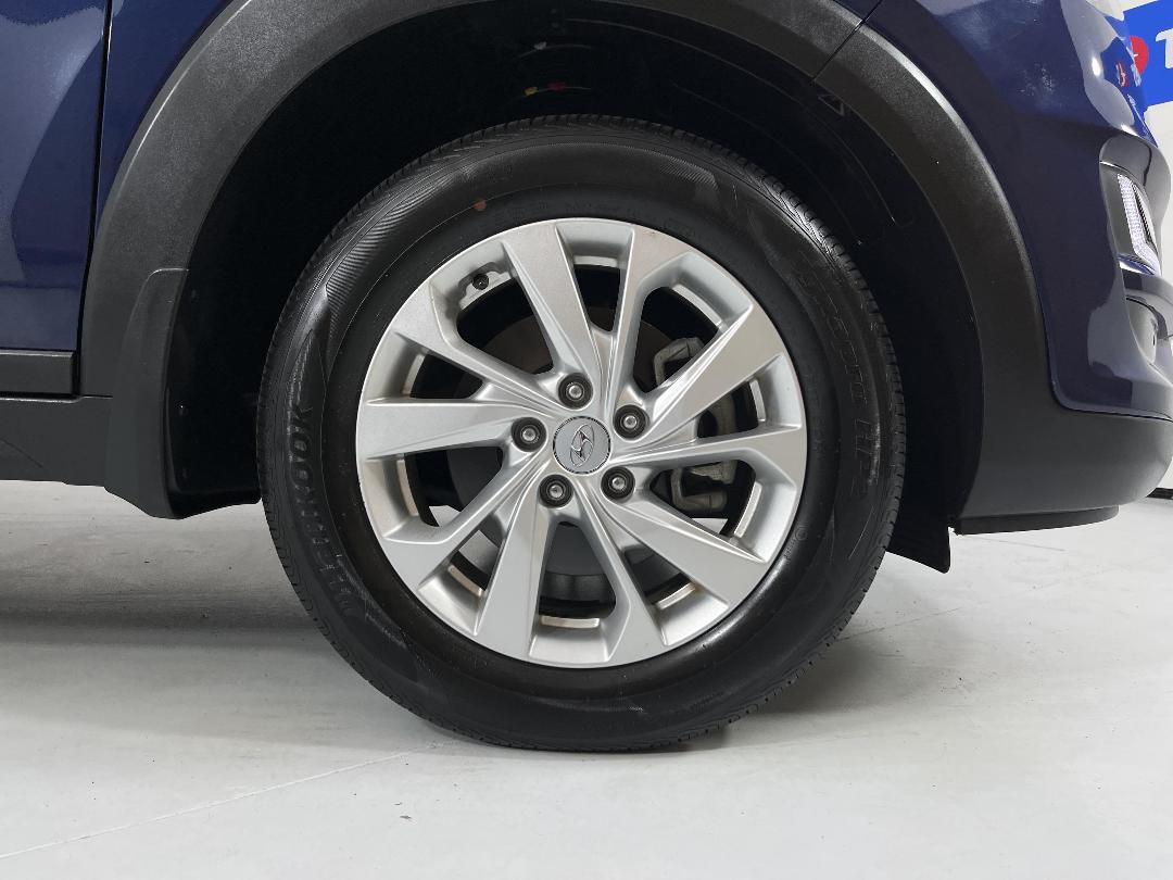 Photo '9' of Hyundai Tucson Photo '9' of Hyundai Tucson