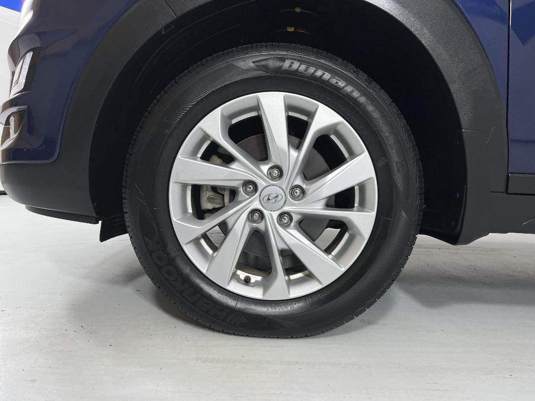 Photo '10' of Hyundai Tucson Photo '10' of Hyundai Tucson