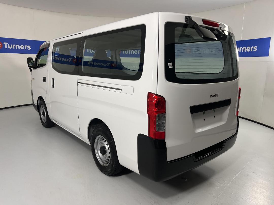 Photo '5' of Isuzu Como