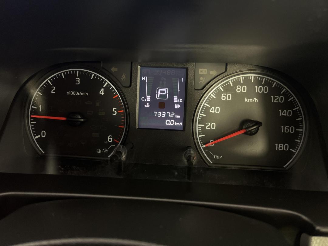 Photo '20' of Isuzu Como