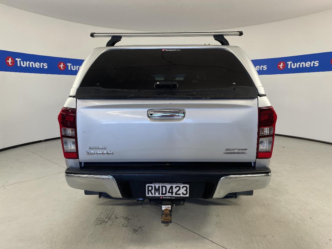 Photo '6' of Isuzu D-MAX Photo '6' of Isuzu D-MAX