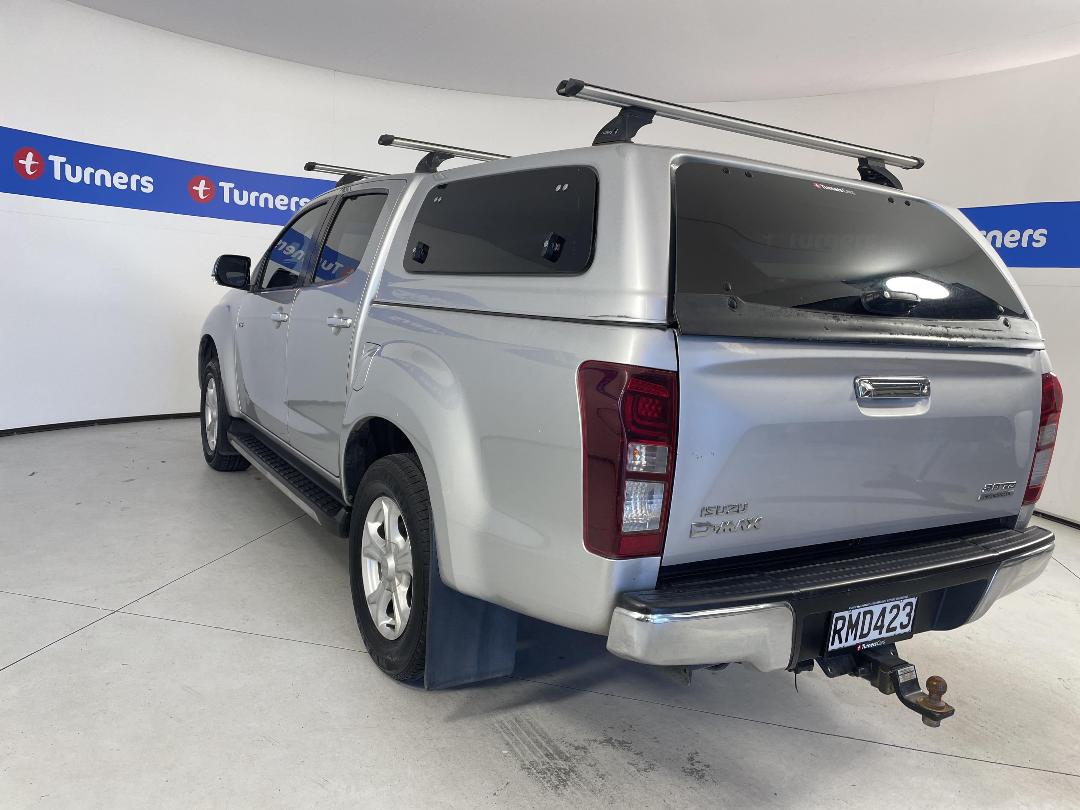 Photo '5' of Isuzu D-MAX Photo '5' of Isuzu D-MAX