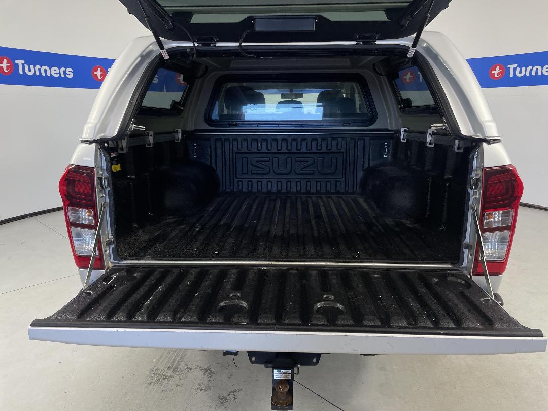 Photo '14' of Isuzu D-MAX Photo '14' of Isuzu D-MAX