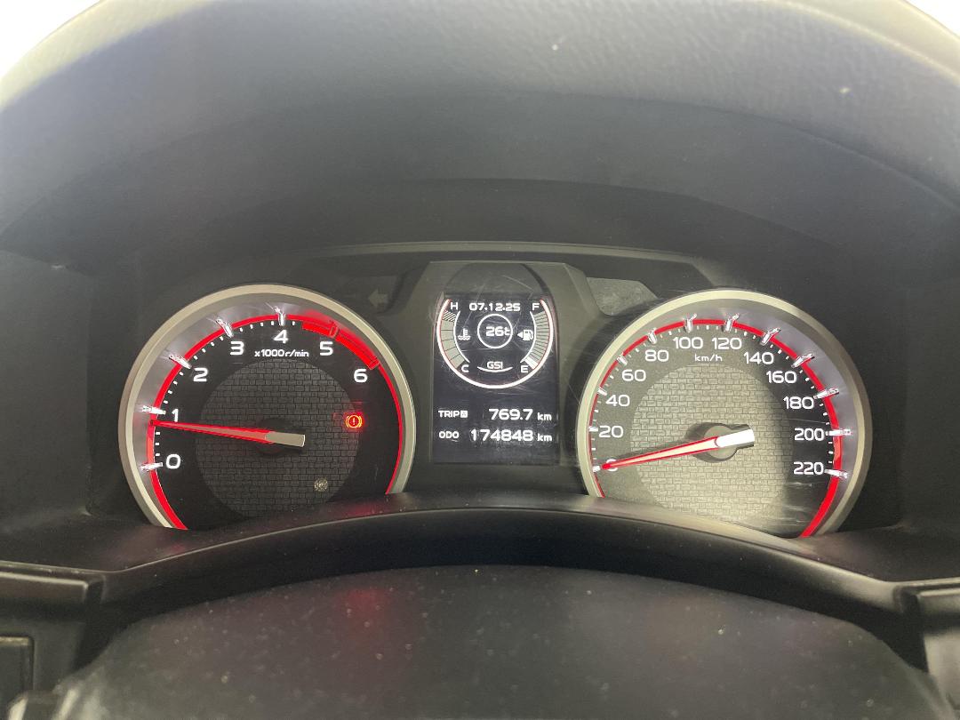 Photo '21' of Isuzu D-MAX Photo '21' of Isuzu D-MAX