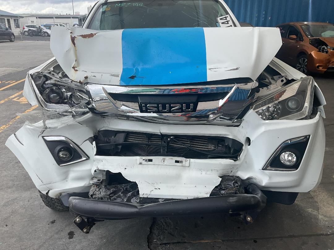 Photo '15' of Isuzu D-MAX LS DC Photo '15' of Isuzu D-MAX LS DC