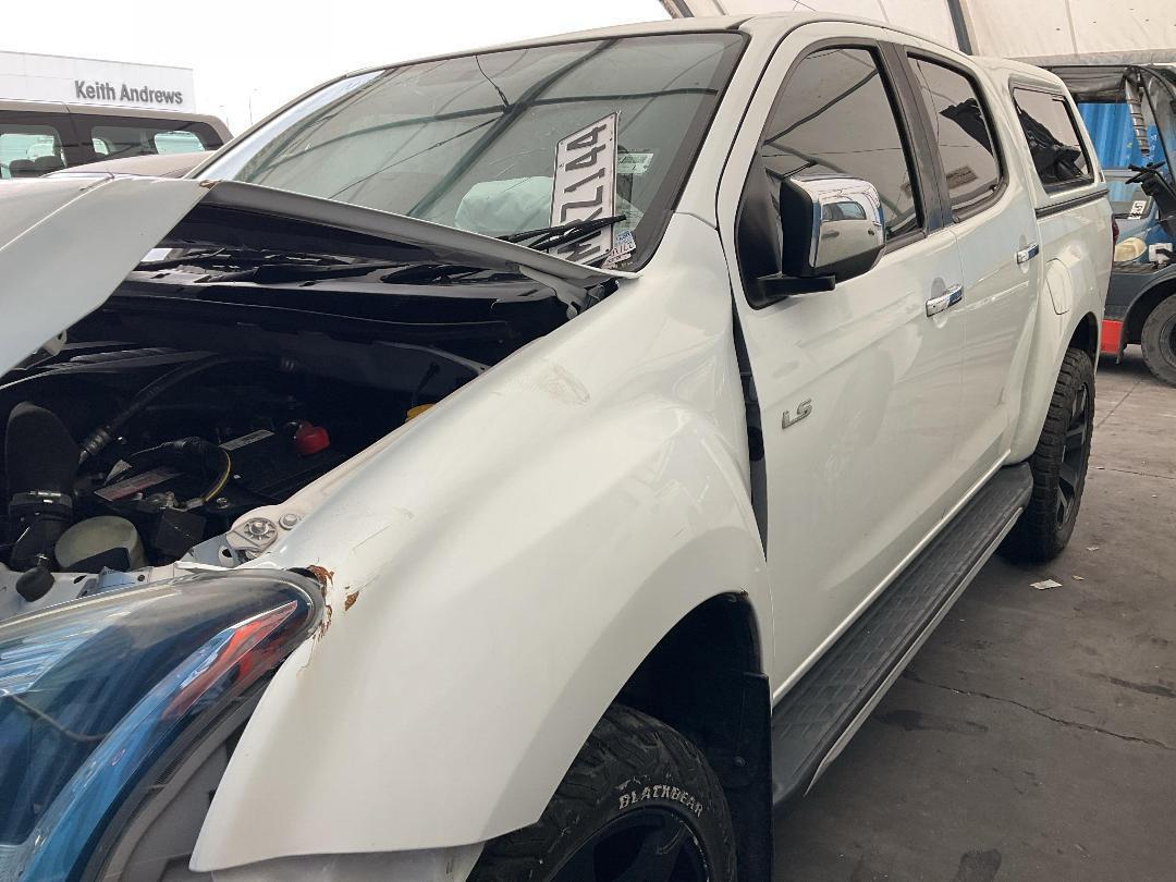 Photo '3' of Isuzu D-MAX LS DC Photo '3' of Isuzu D-MAX LS DC