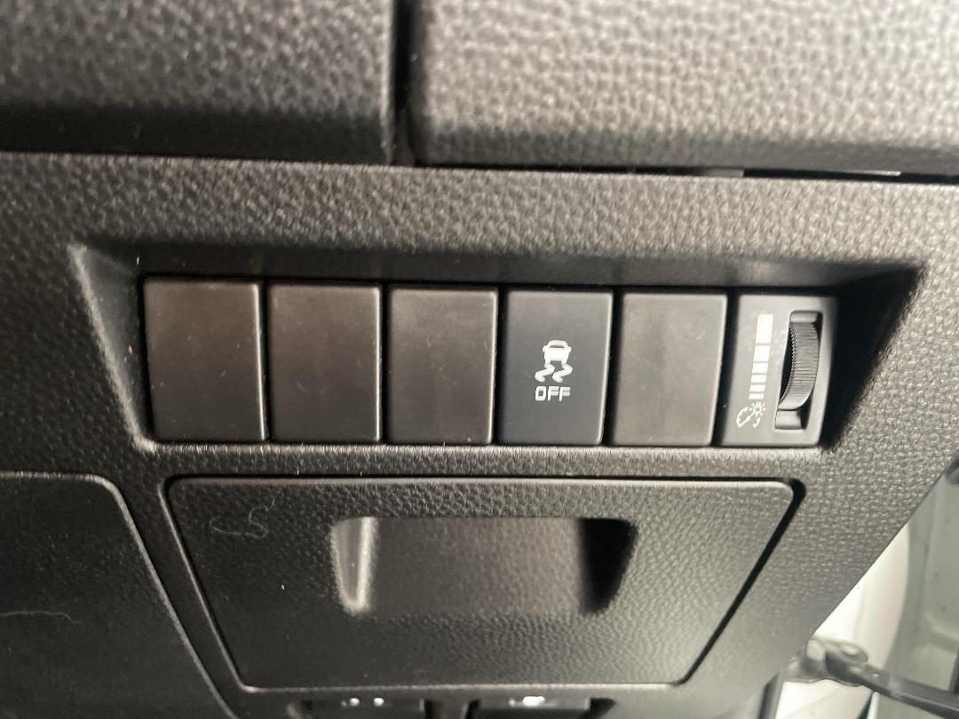 Photo '25' of Isuzu D-MAX