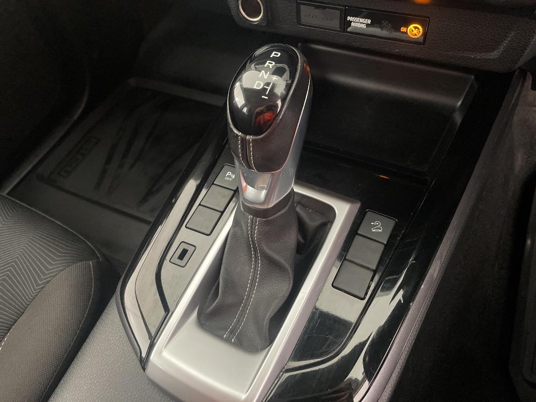 Photo '32' of Isuzu D-MAX