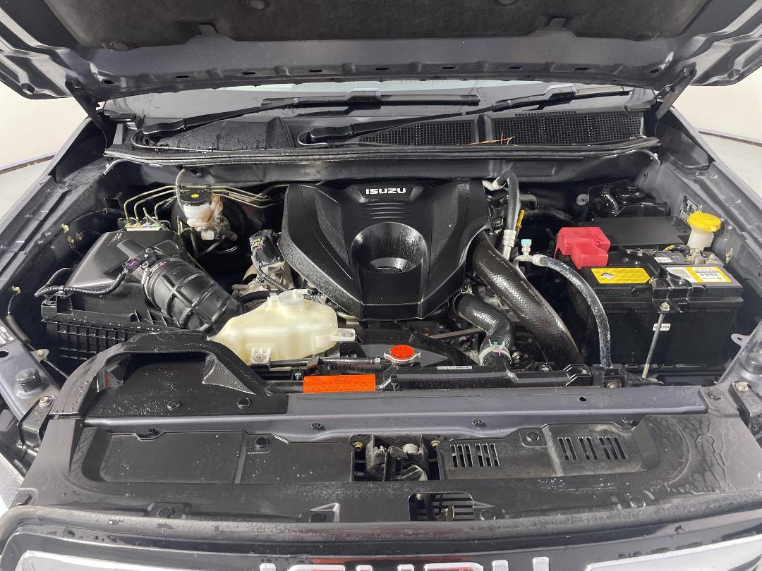 Photo '13' of Isuzu D-MAX