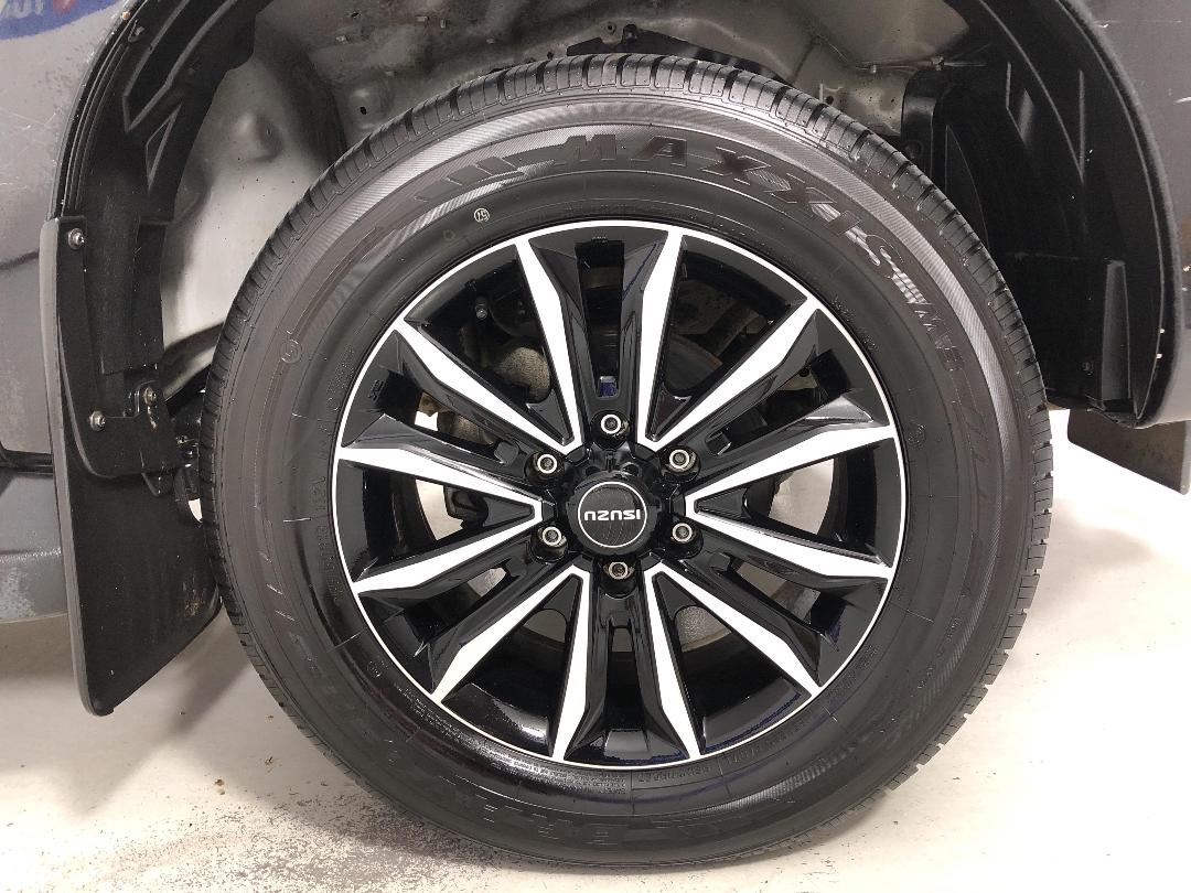 Photo '9' of Isuzu D-MAX