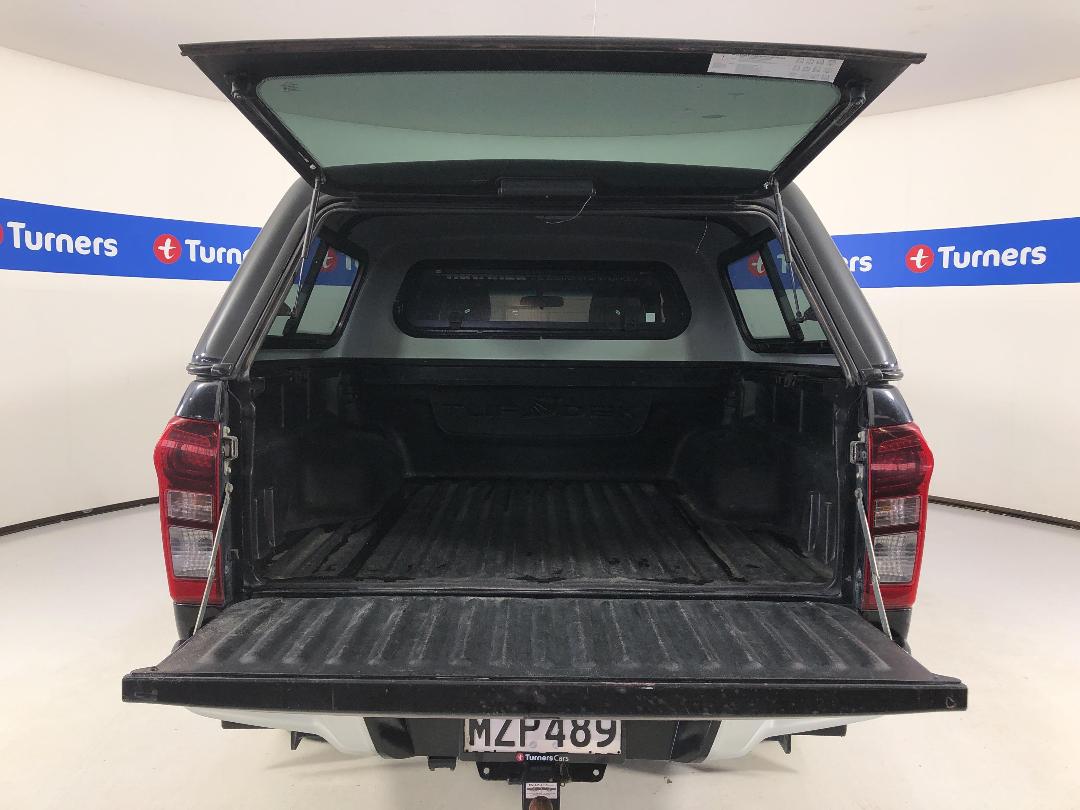 Photo '14' of Isuzu D-MAX