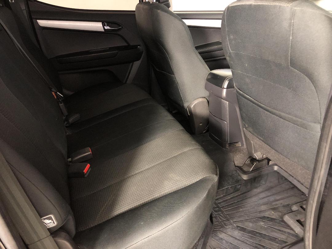 Photo '20' of Isuzu D-MAX