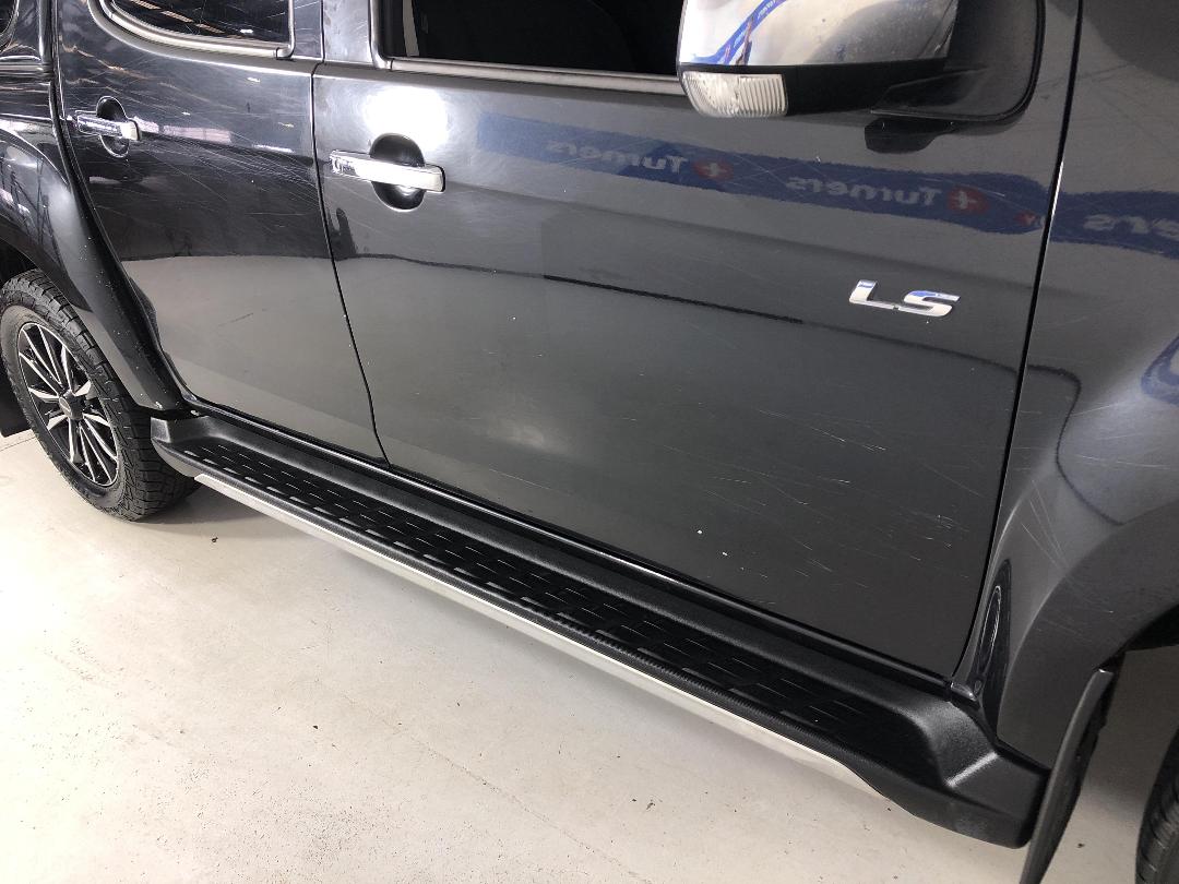 Photo '24' of Isuzu D-MAX