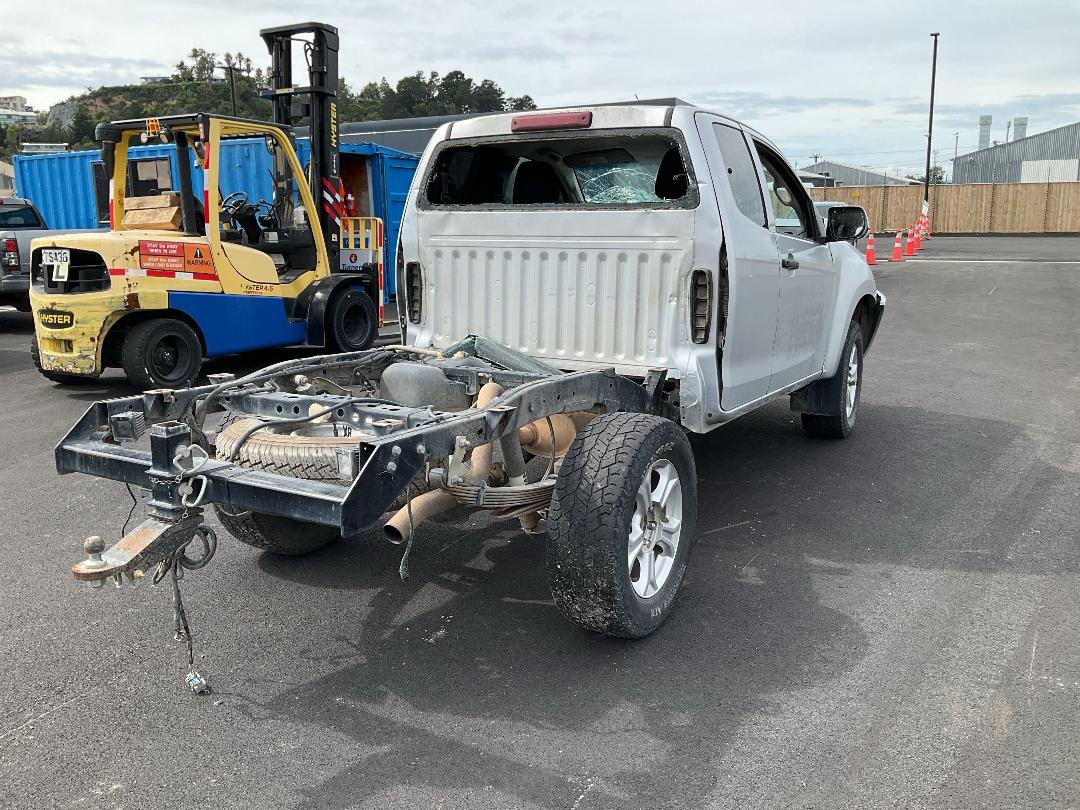 Photo '2' of Isuzu D-MAX LX Space