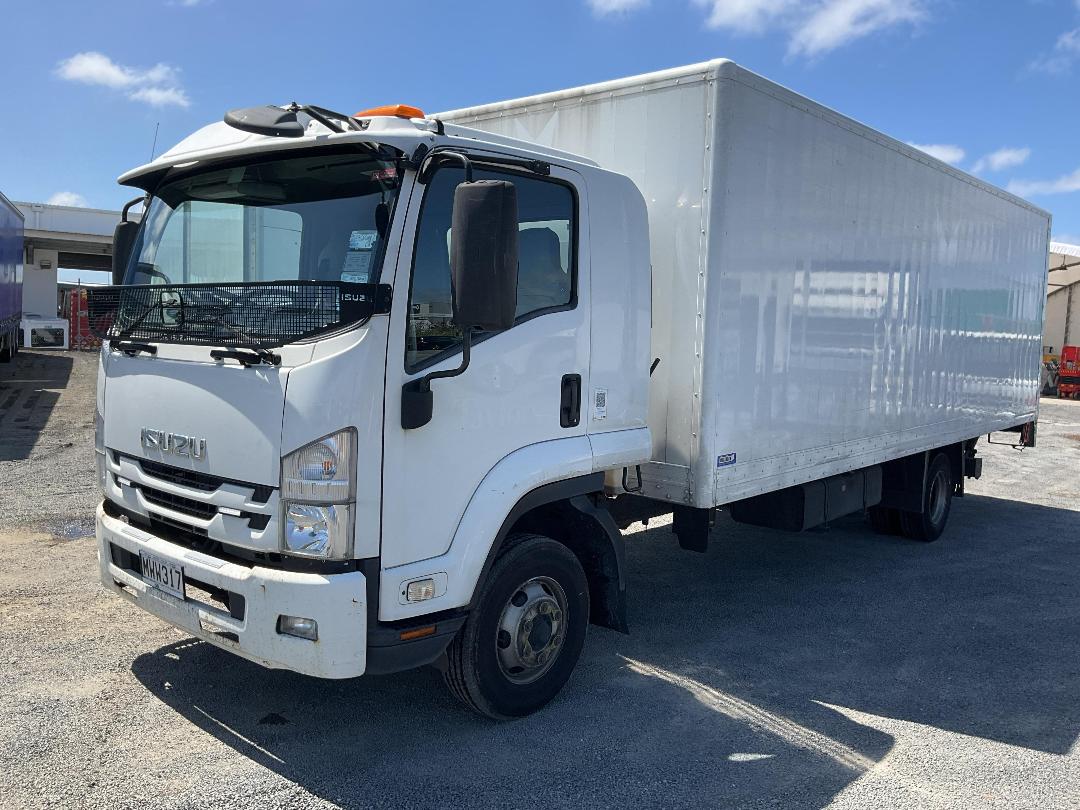 Photo '9' of Isuzu F Series FRR600 Box Body Photo '9' of Isuzu F Series FRR600 Box Body