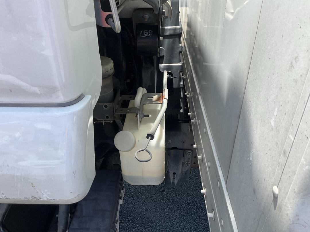 Photo '24' of Isuzu F Series FRR600 Box Body Photo '24' of Isuzu F Series FRR600 Box Body